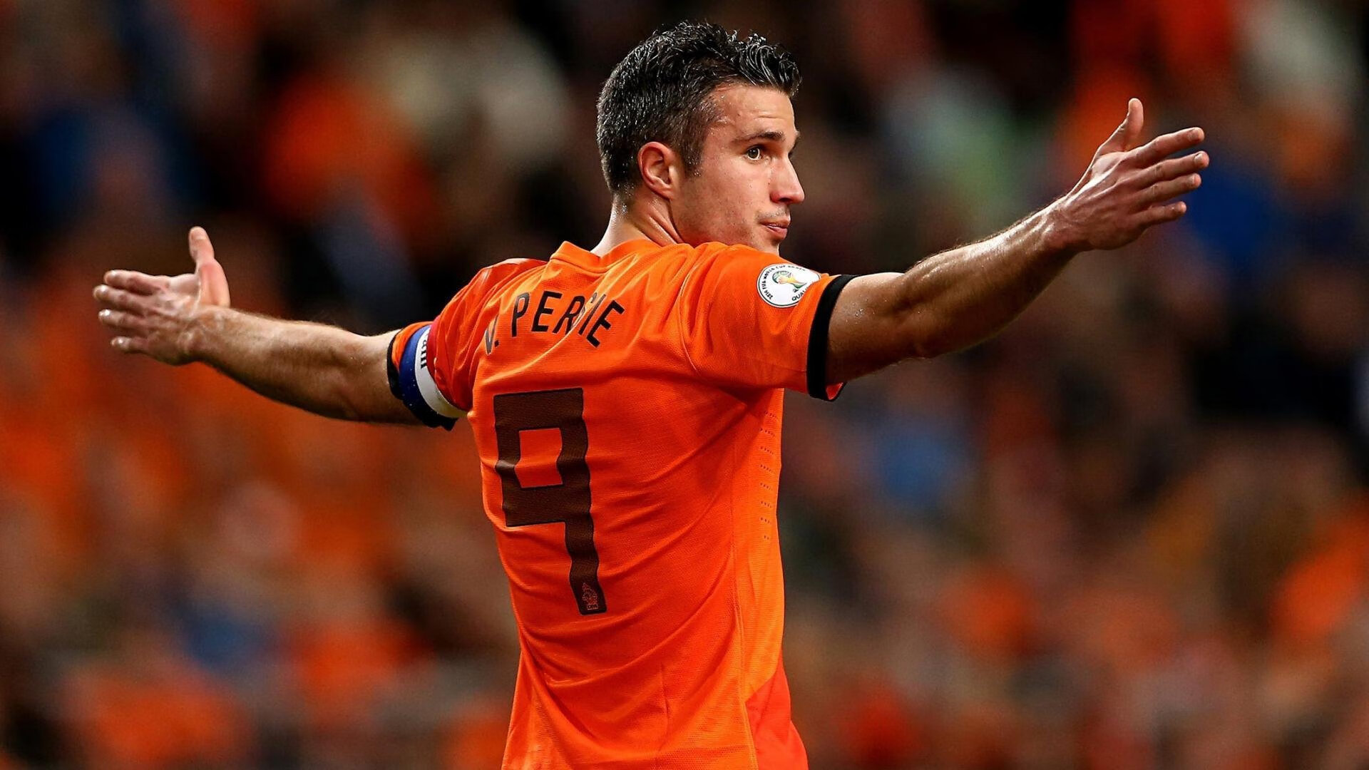 拜仁加速中场更新换代,锁定潜力新星,拜仁时刻